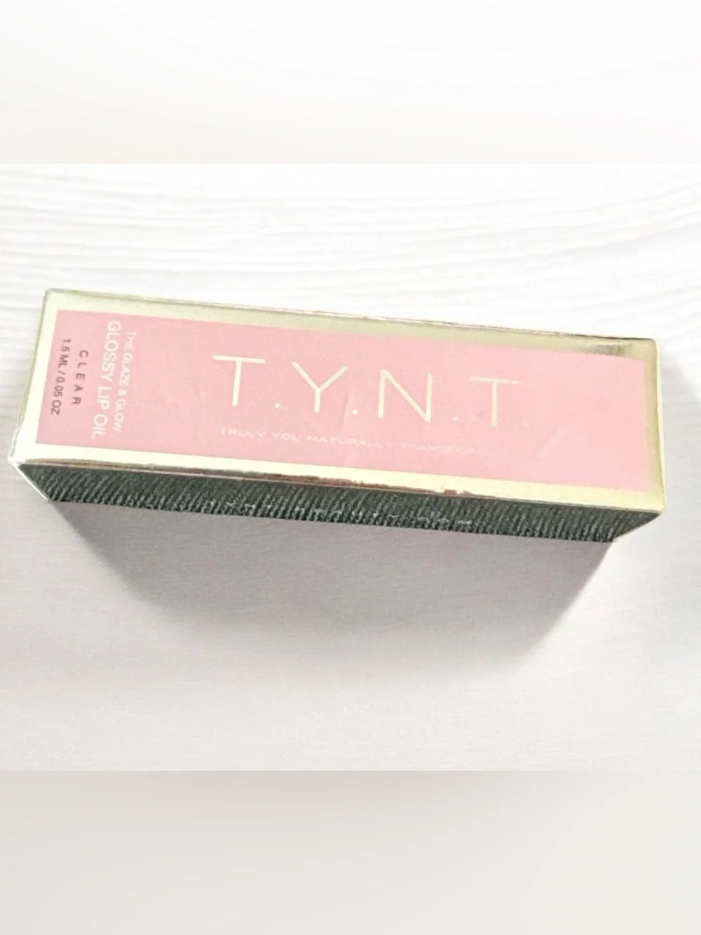 T.Y.N.T Pink Glossy Lip Oil — Sheer Hydration & Shine